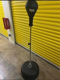 Everlast Freestanding Speed Bag