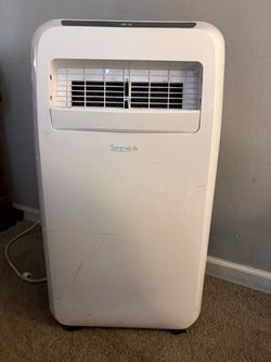 SereneLife SLACHT128 Portable Room Air Conditioner And Heater (12,000 BTU)