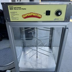 Super Pretzel Warmer Model 825