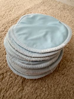 Breast Pads for Breastfeeding