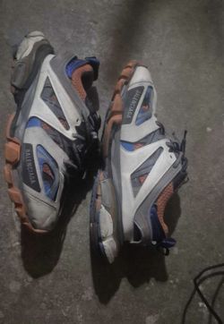 Balenciaga Tracks