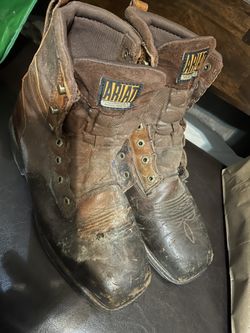 Ariat Alloy toe men’s boots 12