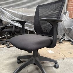 Office Chairs 