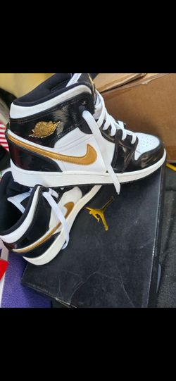 Air Jordan 1 High Black White Gold Sneakers size 5