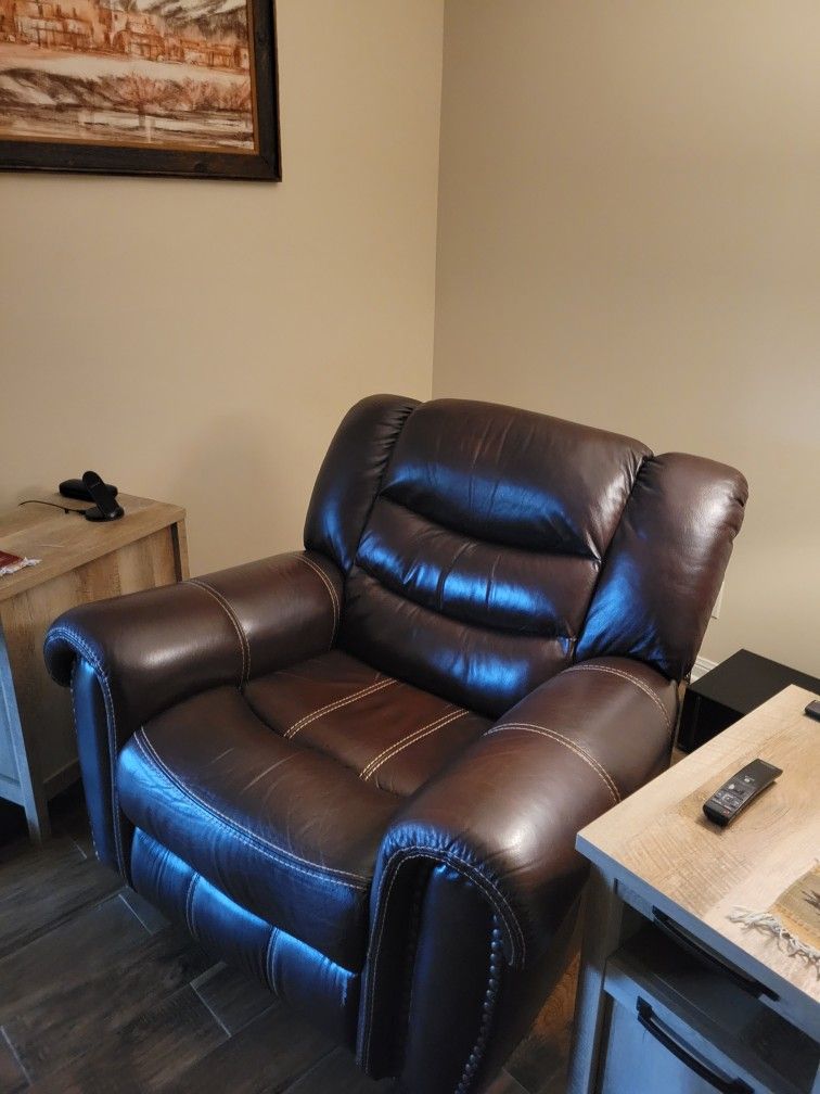 Big Boy Rocker Recliner
