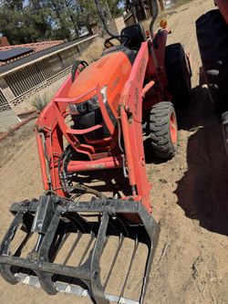 Tractor