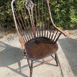 Beautiful Antique Spindle Back Chair