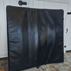 Soft Fold-up Tonneau Cover For 5' Truck Bed