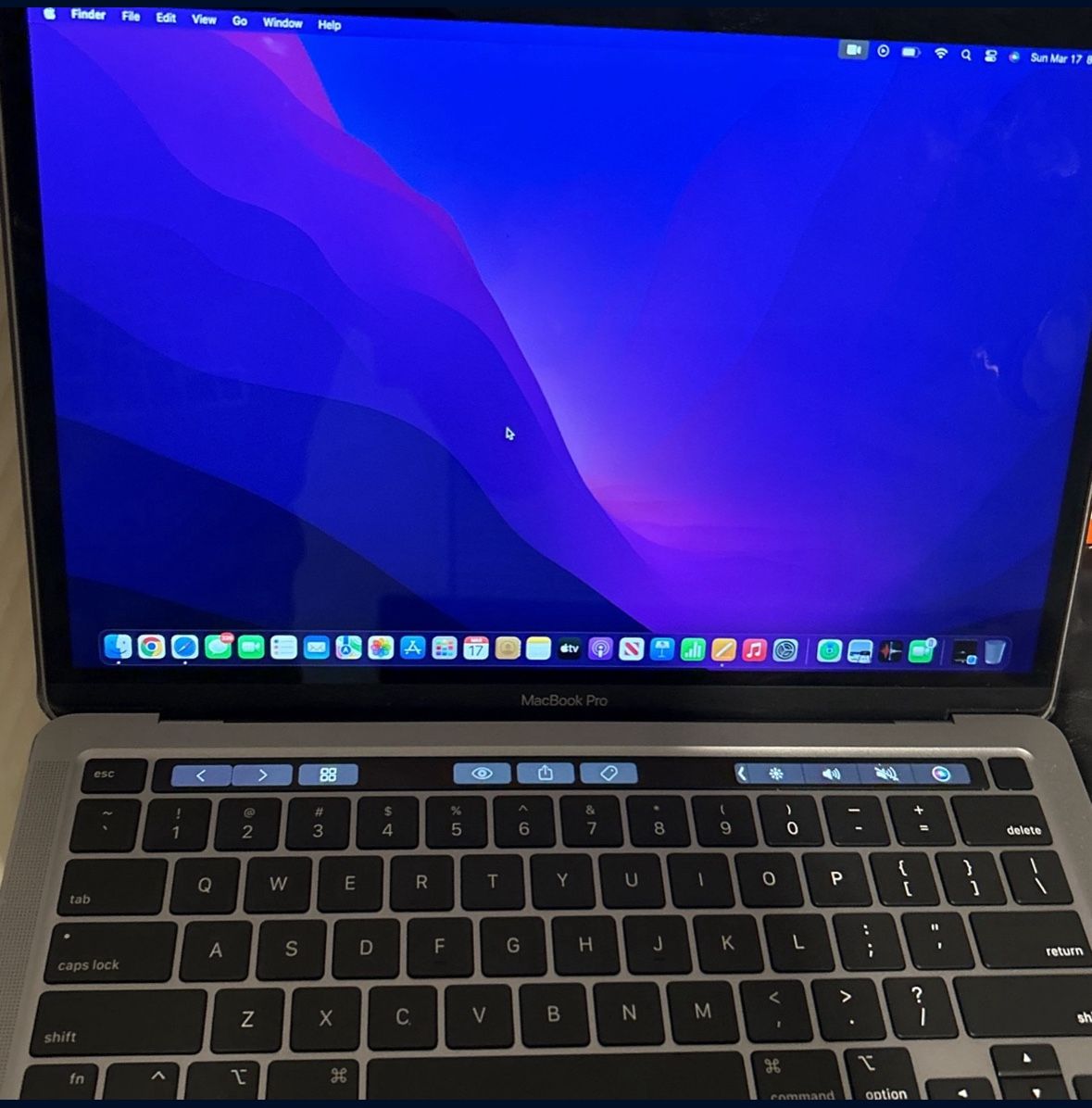 macbook pro 13 inch with apple M2 chip 8GB memory  256GB SSD