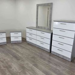 Dresser Whit Mirror, Chest And 2 Nightstands - Cómoda Con Espejo , Gavetero Y 2 Mesitas De Noche 