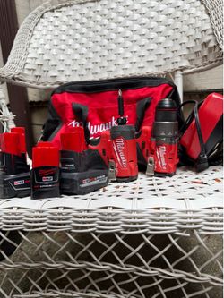 Milwaukee M12 Fuel Kit combo with extra battery