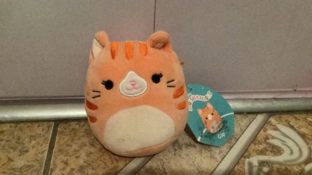 Squishmallows orange cat