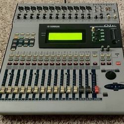 Yamaha "01V" Digital Mixer