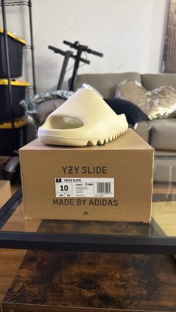 Yeezy Slide Bone