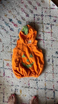 Baby pumpkin costume