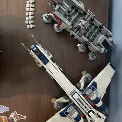 LEGO Star Wars: Republic Dropship with AT-OT Walker (10195)