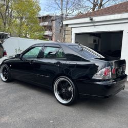 1999 Toyota JDM Altezza / Lexus IS 300