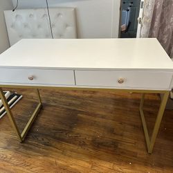 White Computer Table Like New 21” x 47”
