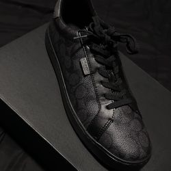 Coach shoes size 11 