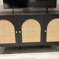 NEW Modern Rattan Sideboard Buffet/ TV Stand 