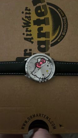Hello Kitty Watch (NEW)