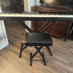 Casio Privia - Digital Keyboard