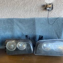 2006 - 2010 DODGE CHARGER front HEADLIGHTS  Headlamp LEFT + RIGHT 