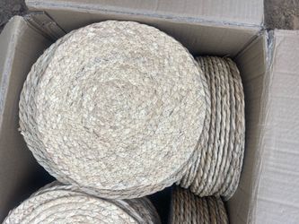 Wicker place mate for wedding