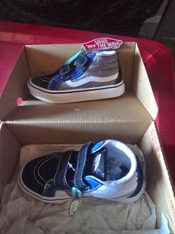 TENIS. VANS. DE NIÑO