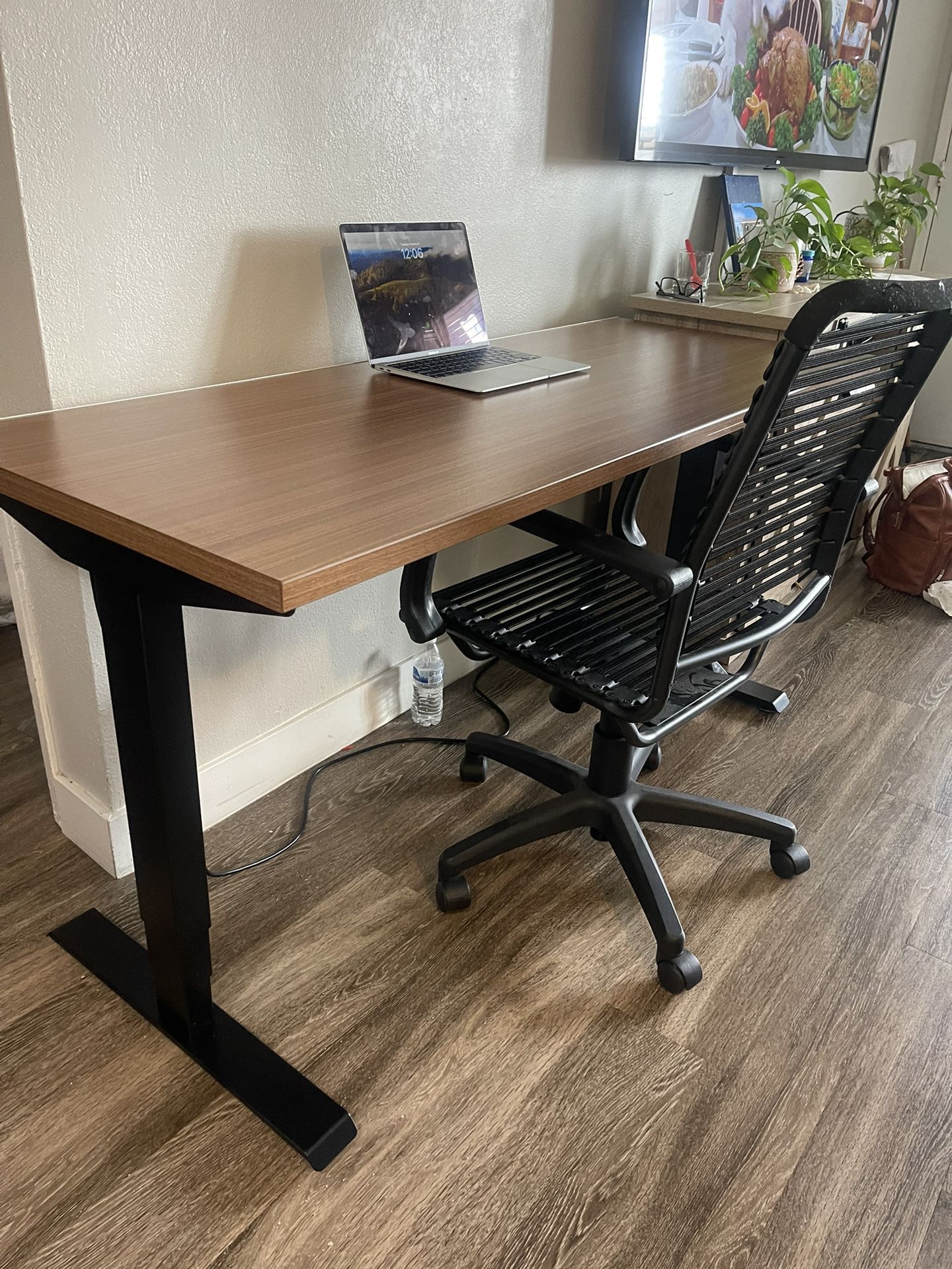Kimball Office Sit Stand Desk  24”x60” And A Task Office Chair 
