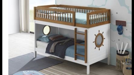 Twin/Twin Bunk Bed
