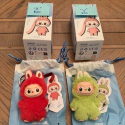 Christmas Colored Pin For Love - Mini Labubu Set