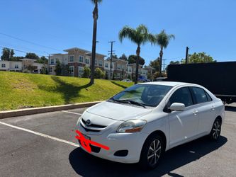 2008 Toyota yaris