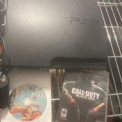 PS3 Slim 320 Gig W Games  And Control