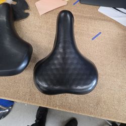 Bicycle Seats 
