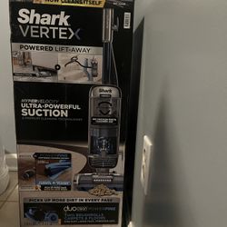 Shark Vertex Vacuum 