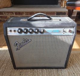 1971 Fender Vibro Champ Guitar Amplifier