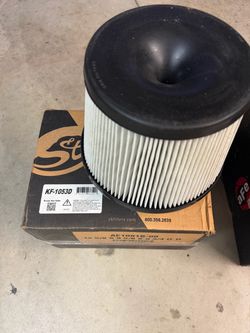 Truck or car air filter.