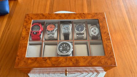 Watch Box - Burl wood holds 10 watches