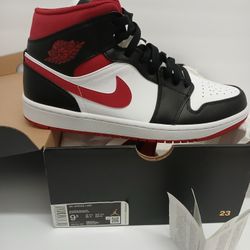 Air Jordan 1 Mid