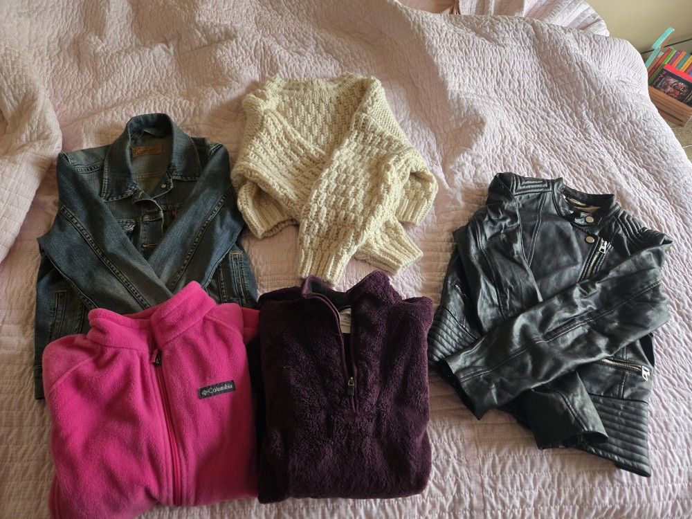 Small Women's Items