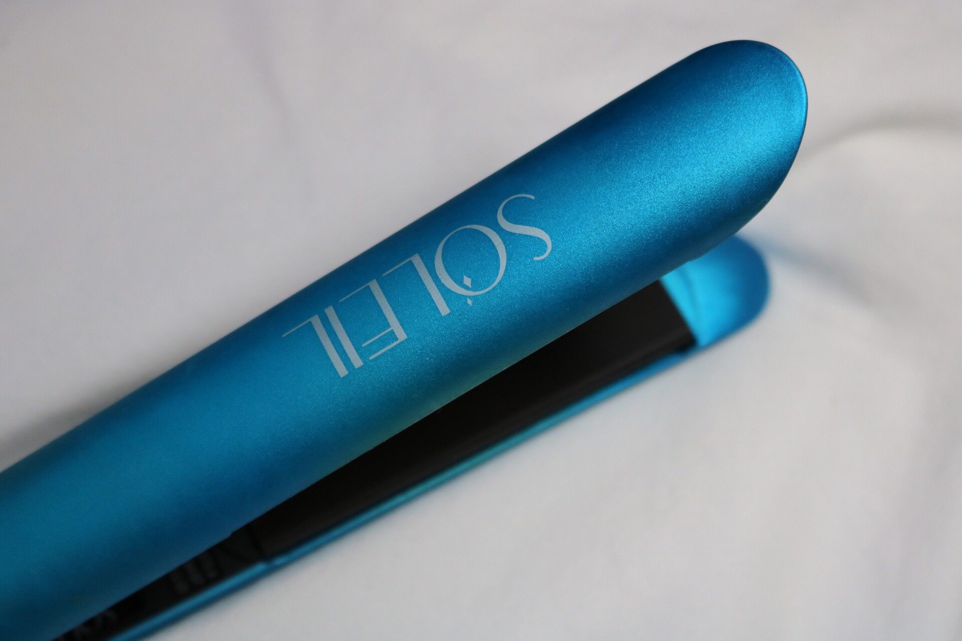 Soleil Professional Solid Ceramic Hair Straightener/Flat Iron Metallic Tiffany