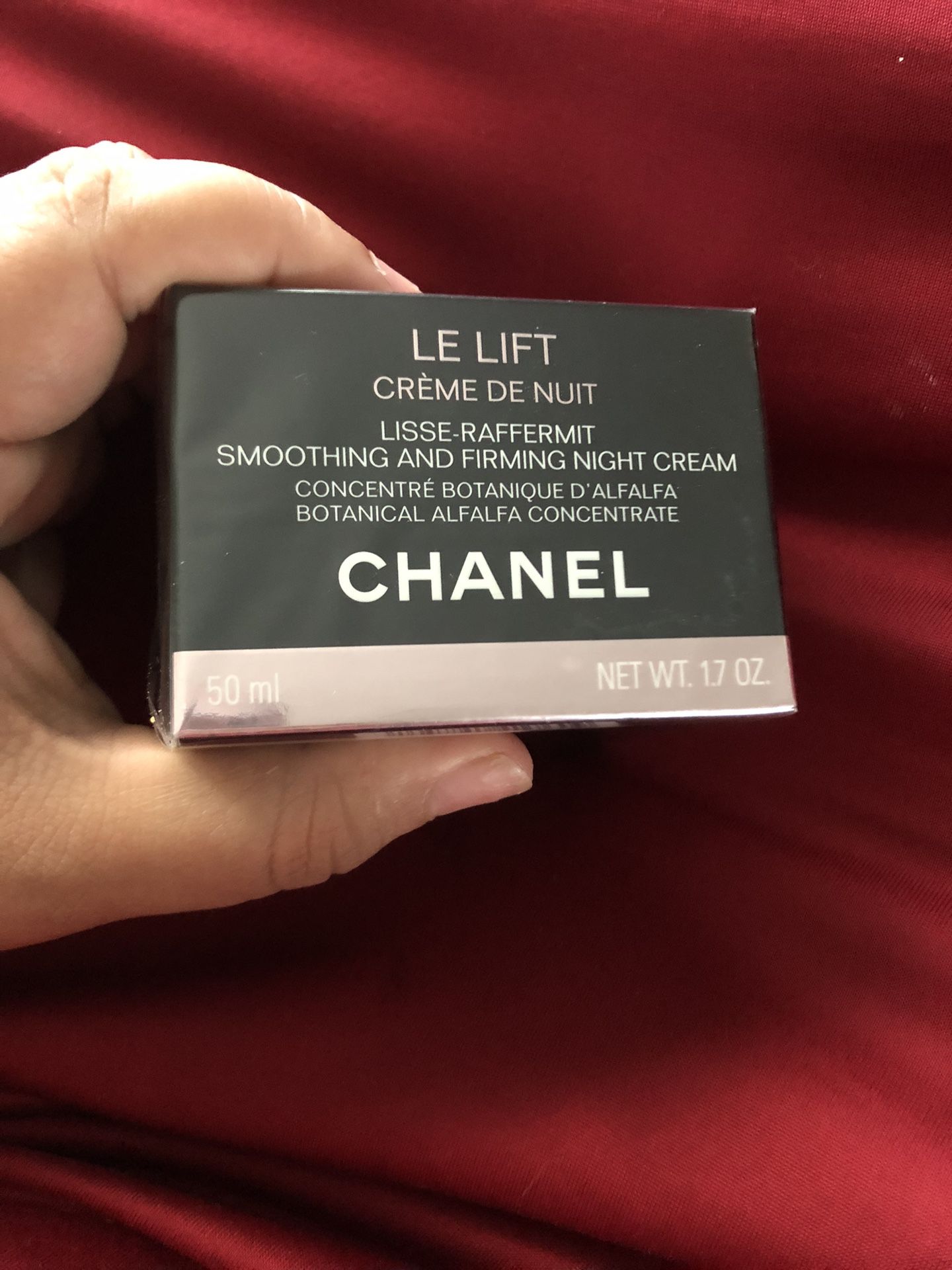 Chanel Firming Night Crème for Sale in Hayward, CA - OfferUp