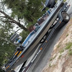 1990 Ranger Bass Boat