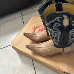 Cowboy Boots 