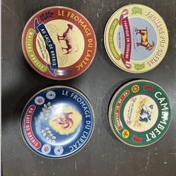 Williams Sonoma Plate Set