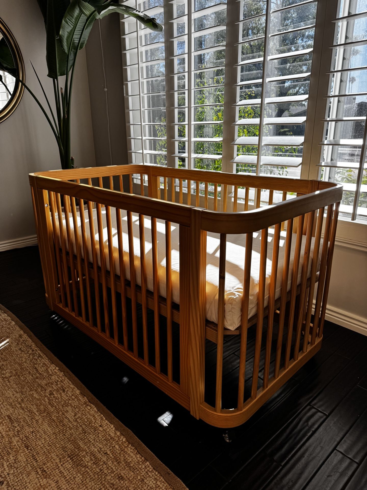 Nestig Wave Crib