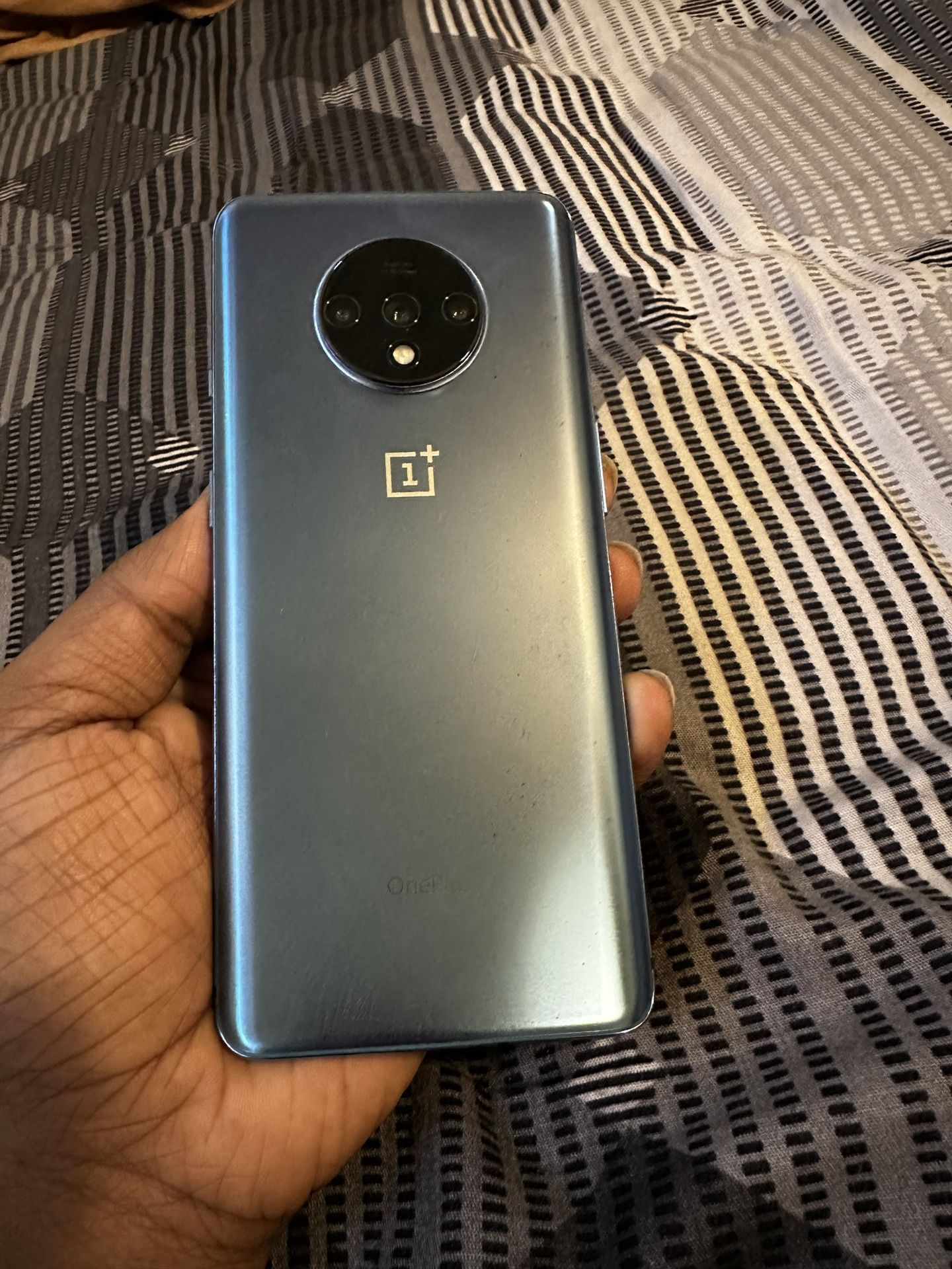 OnePlus 7T