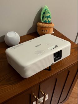 Epson EpiqVision Projector