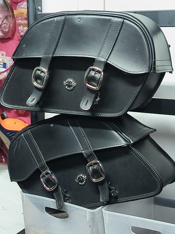 Viking Quick Release Saddle Bags